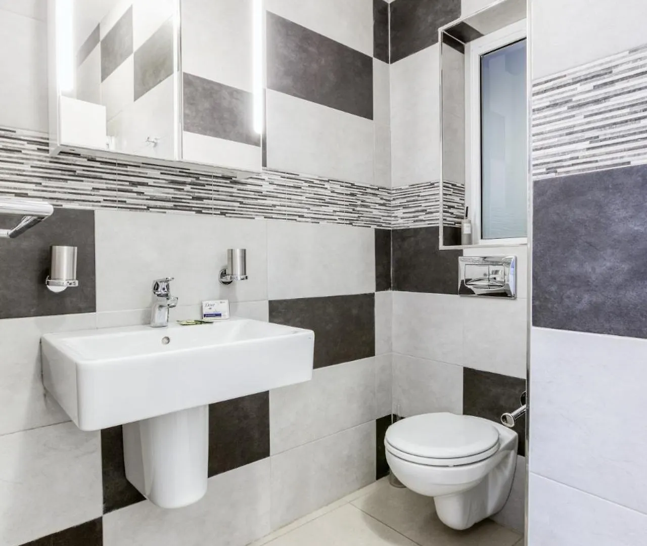 Malta Pool Penthouse Apartment Is-Swieqi