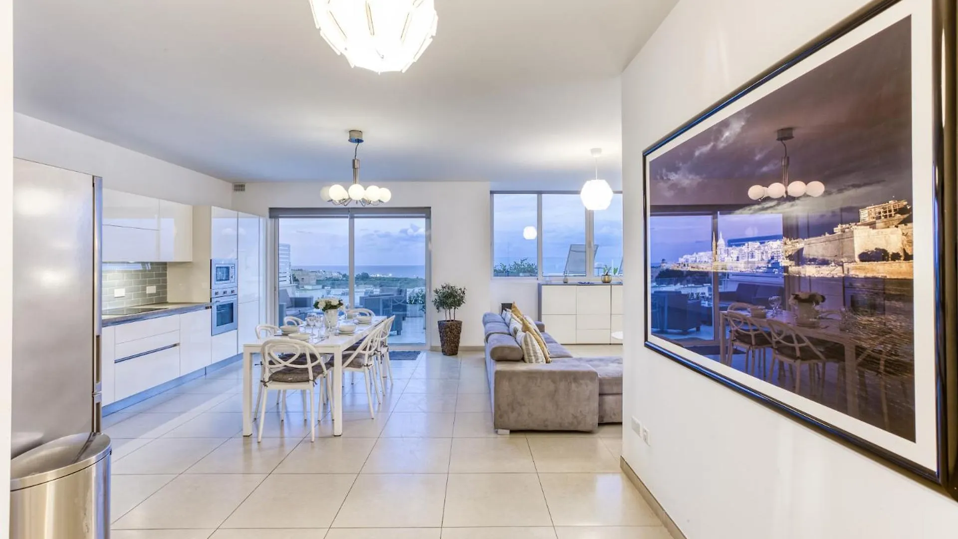 Malta Pool Penthouse Apartment Is-Swieqi