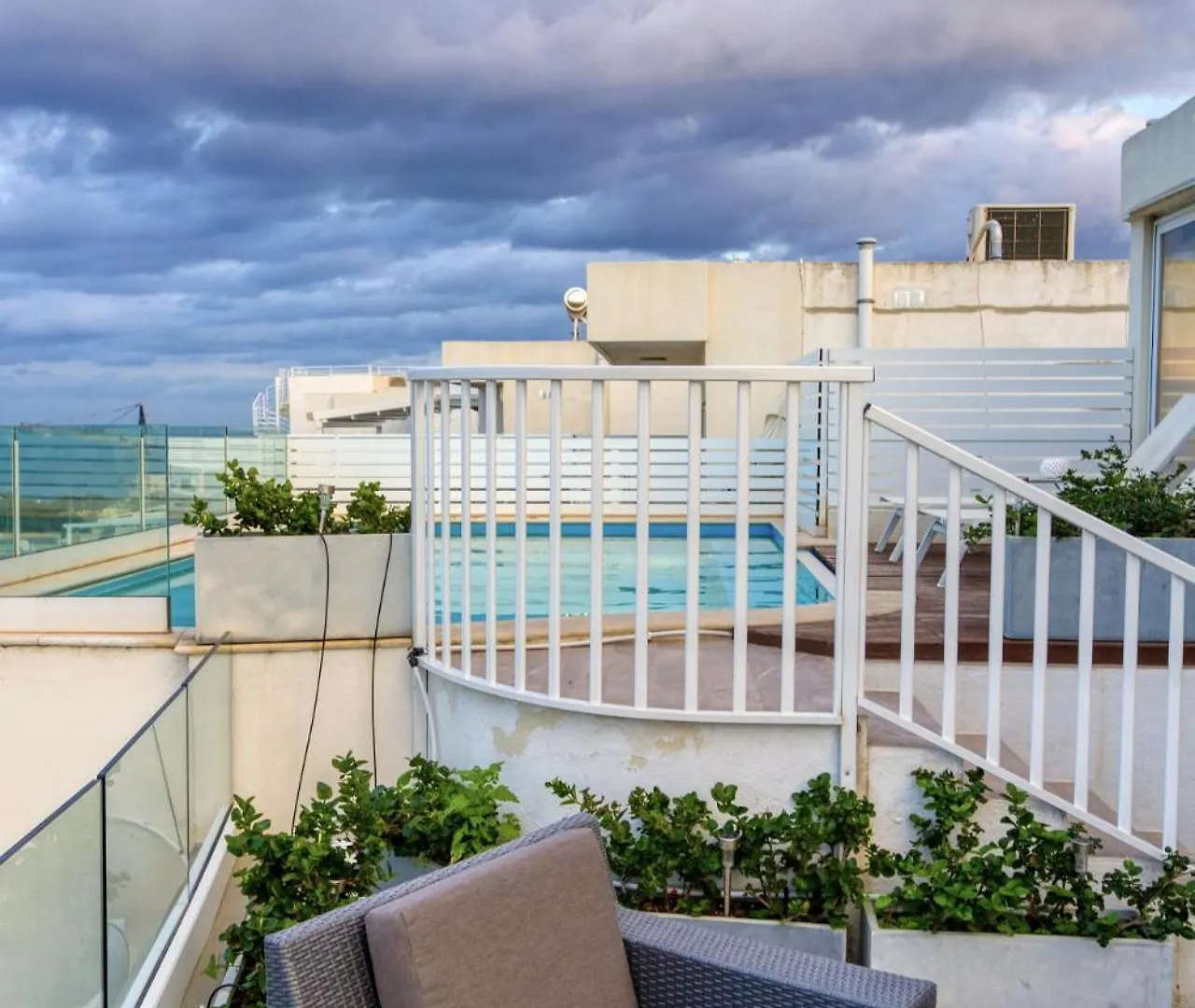 Malta Pool Penthouse Apartment Is-Swieqi