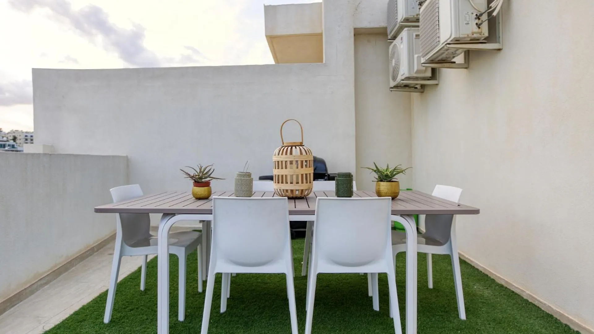 Malta Pool Penthouse Apartment Is-Swieqi 0*,