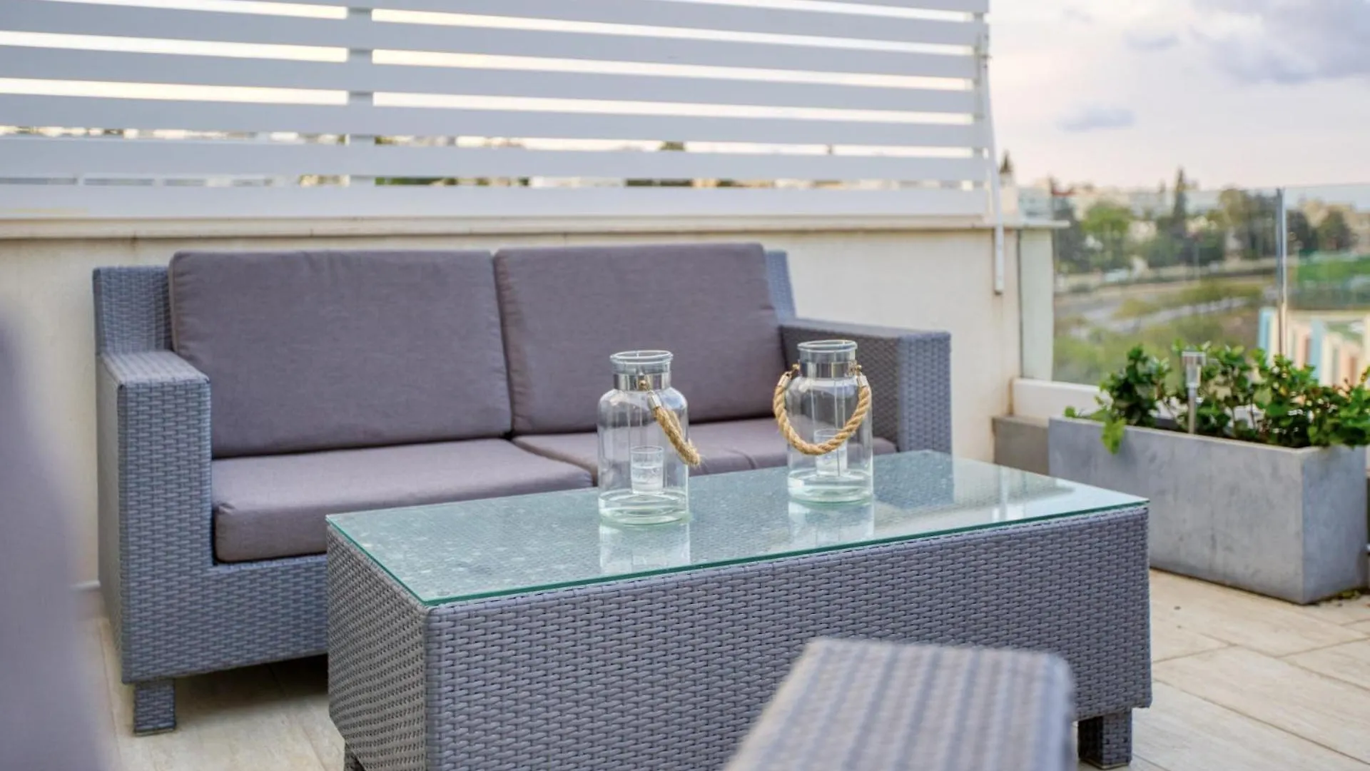Malta Pool Penthouse Apartment Is-Swieqi